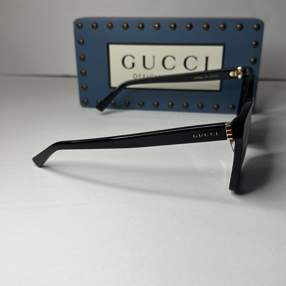 GUCCI Grey Gradient Butterfly Ladies Sunglasses GG0459S 001 54 - Picture 7 of 16